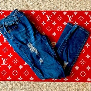 Ladies Jeans - great fit!!